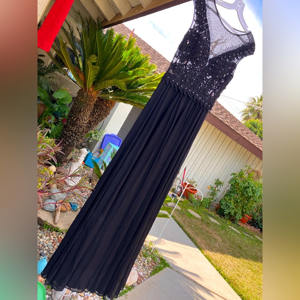 Beautiful Black prom dress